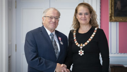 Dr. Robert Korneluk Receives the Order of Canada